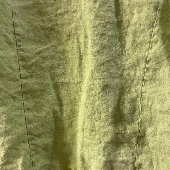 100% Linen, Pistachio Color Button down shirt-Regular collar. Size: Medium - Picture 5 of 5
